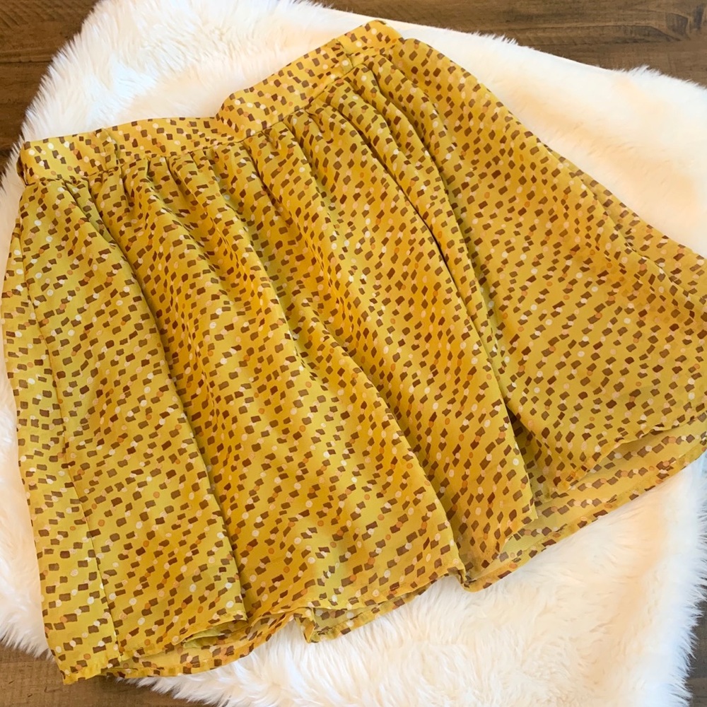 Retro or Boho Mustard Yellow Mini Flounce Skirt